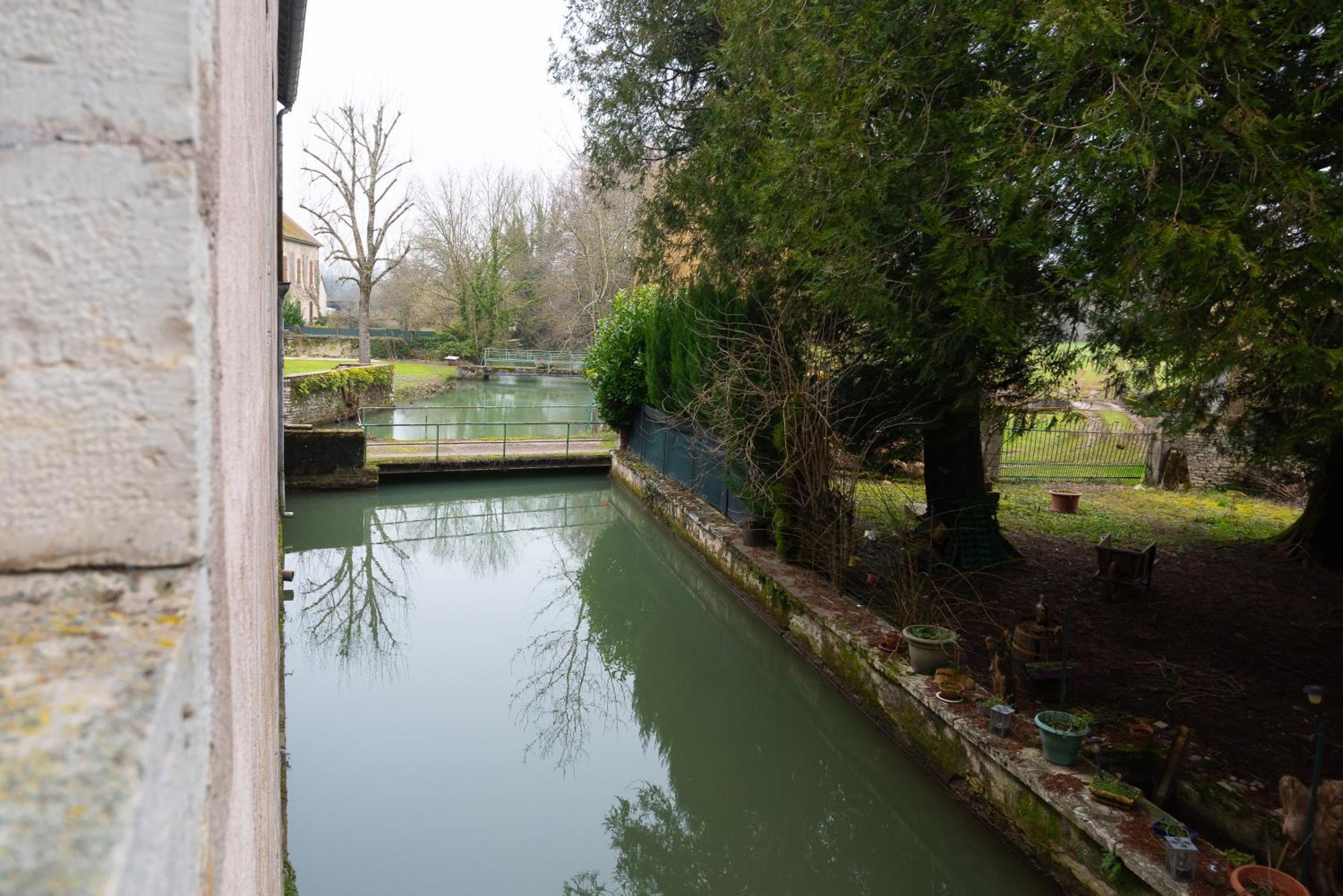 Chambre Independante Dans Le Moulin Pouilly-sur-Vingeanne Экстерьер фото